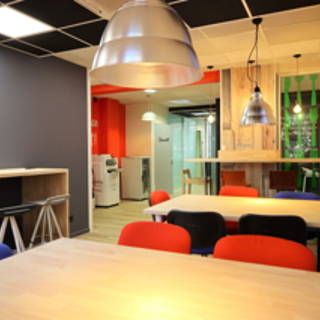 Open Space  35 postes Coworking Square Roger Genin Grenoble 38000 - photo 3